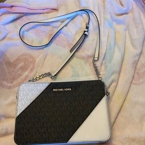 Michael Kors crossbody purse